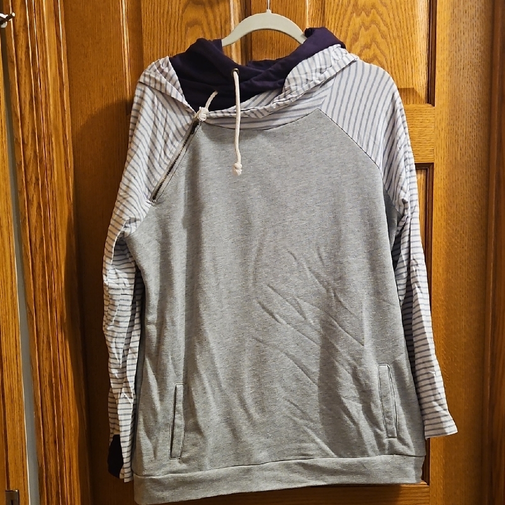 Women's Gray and White Striped Hoodie